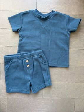Blue Waffle Knit Top & Shorts Set, 9M